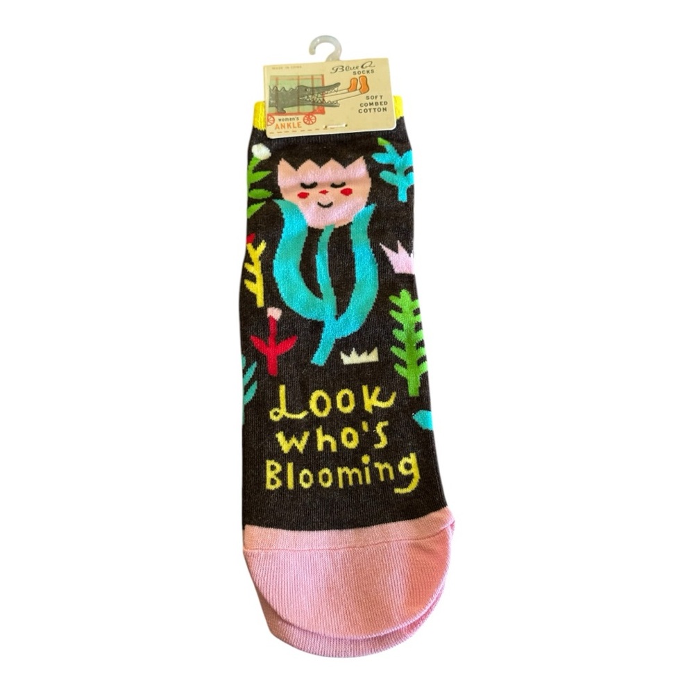 Blue Q “Look Who’s Blooming” women’s ankle socks colorful design New With Tags - Picture 5 of 9